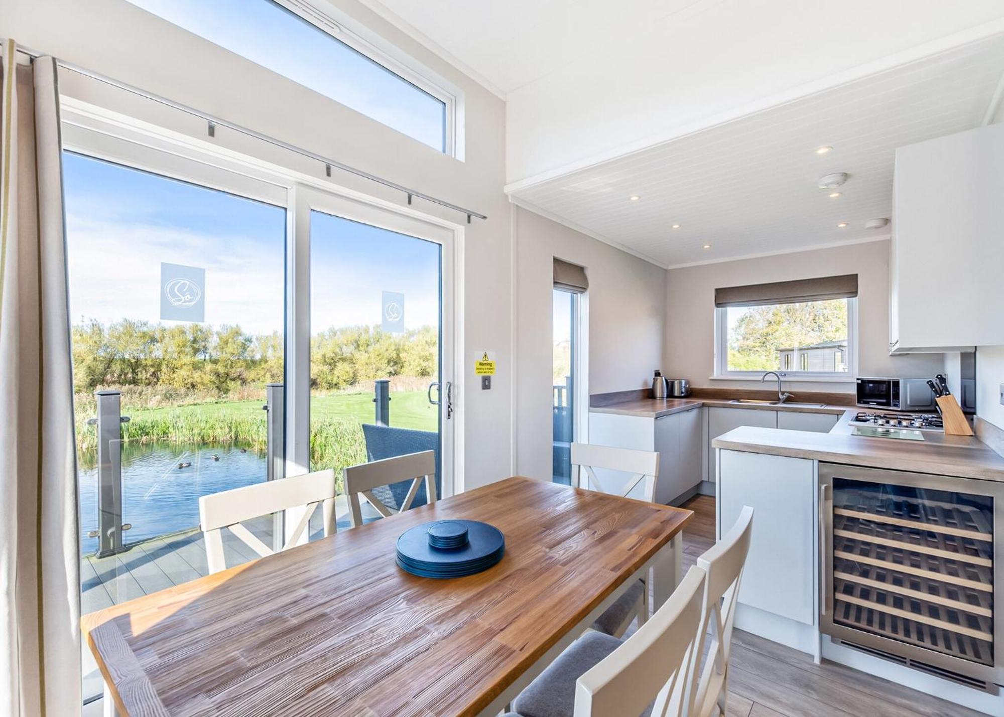 Waterside Hambleton Lakeside Lodges 波尔顿乐法尔德 外观 照片